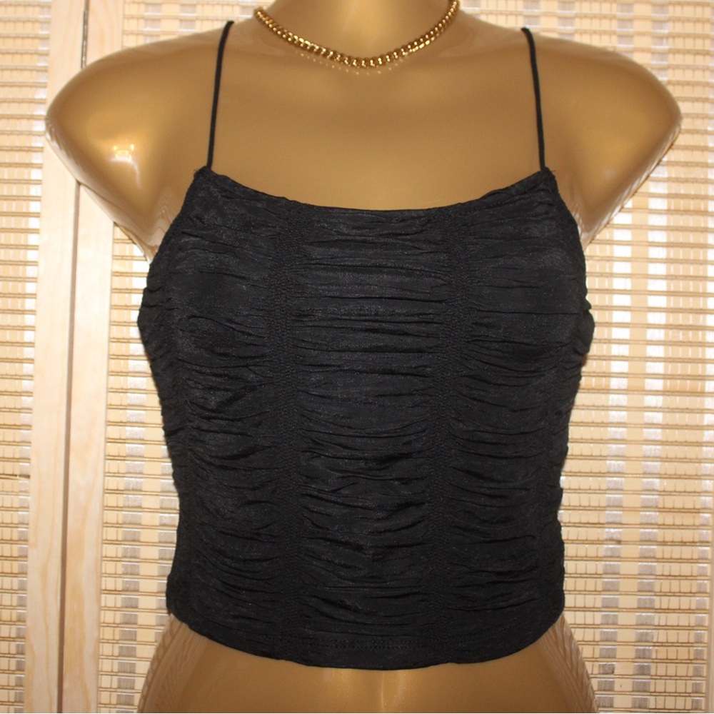 Ribbed tank